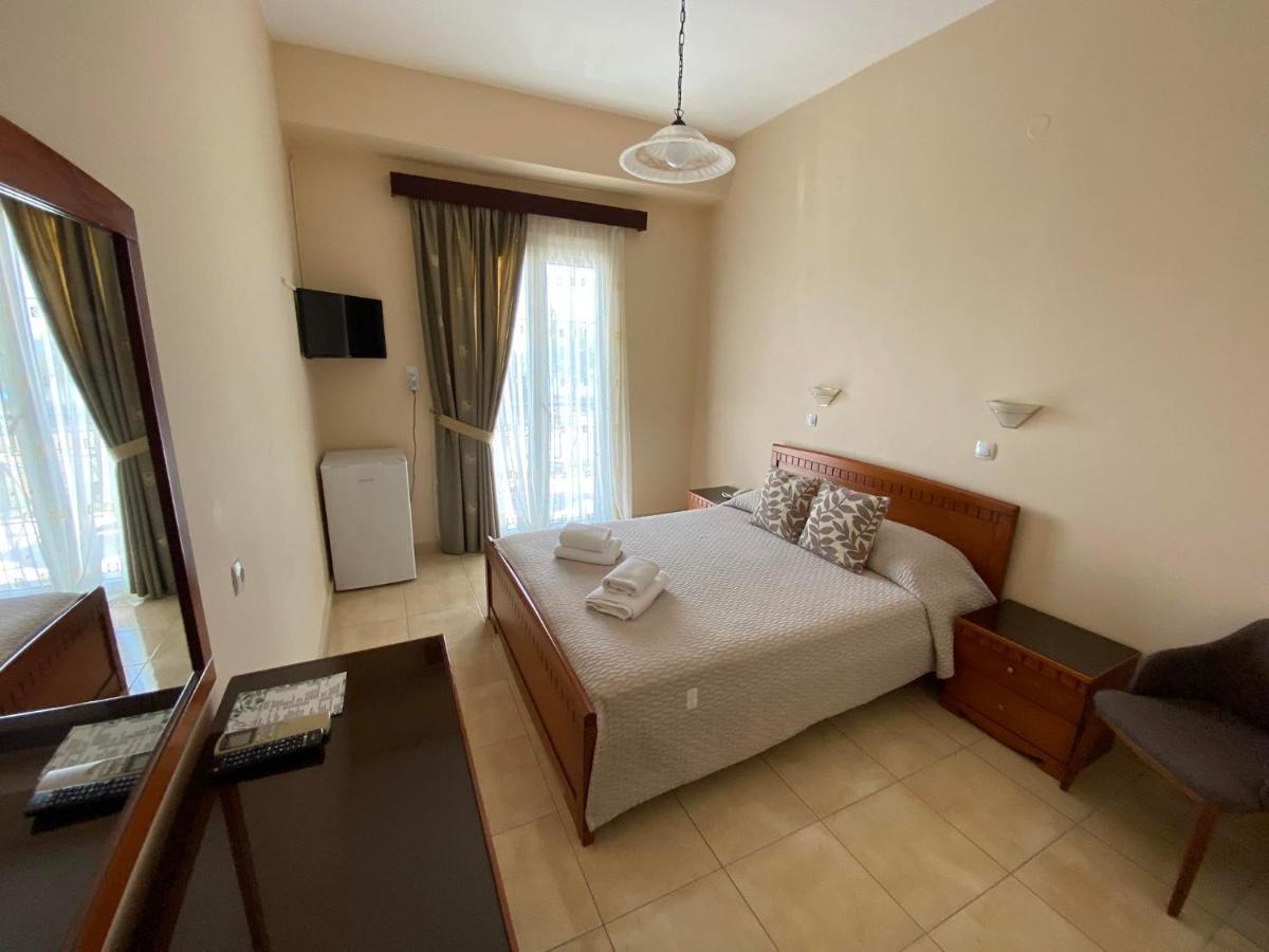 Hotel Pavlos - Studios Tolón Exteriör bild