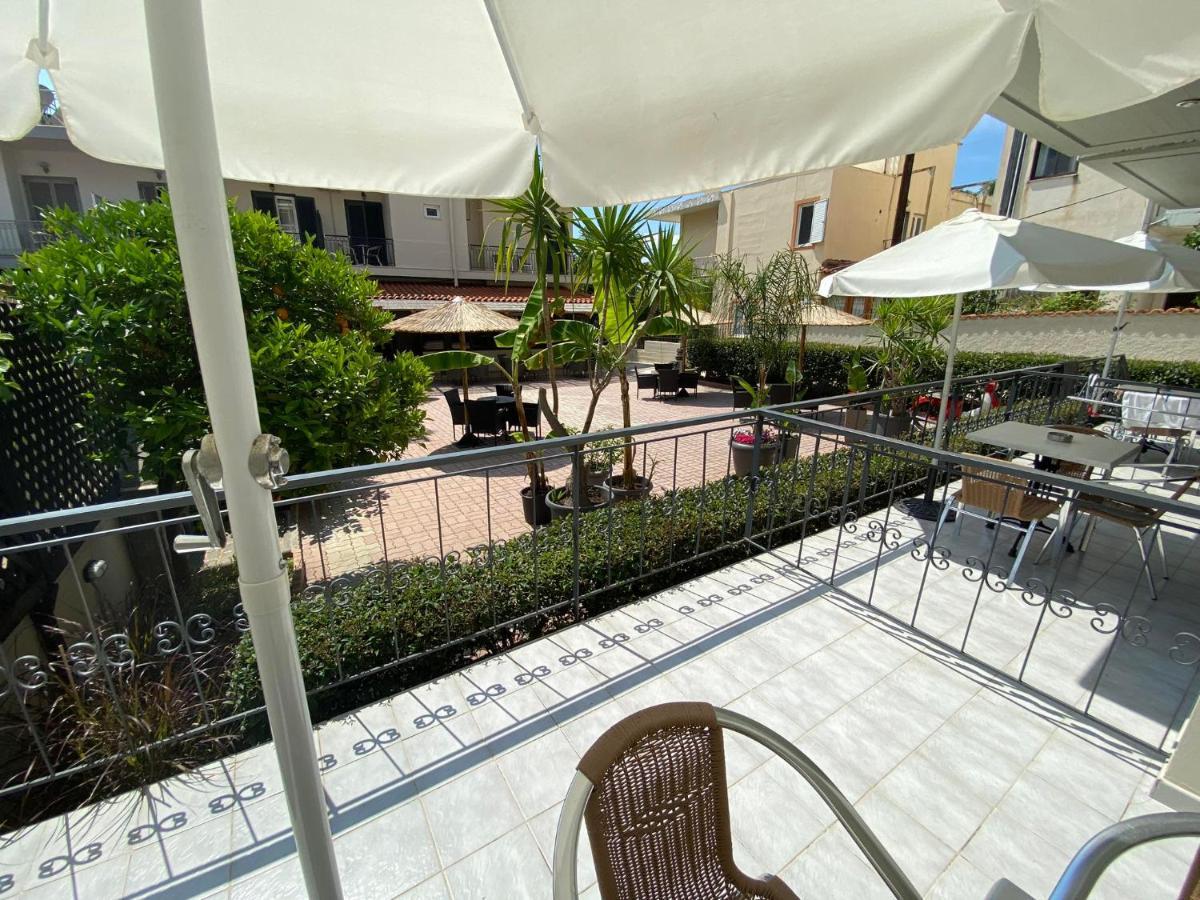Hotel Pavlos - Studios Tolón Exteriör bild